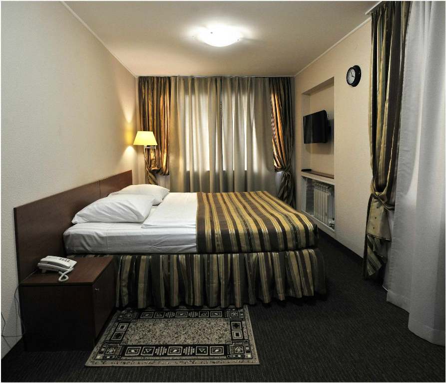 Фото отеля 3