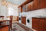 Nadezhda (Kartashova Street, 3) ، شقق