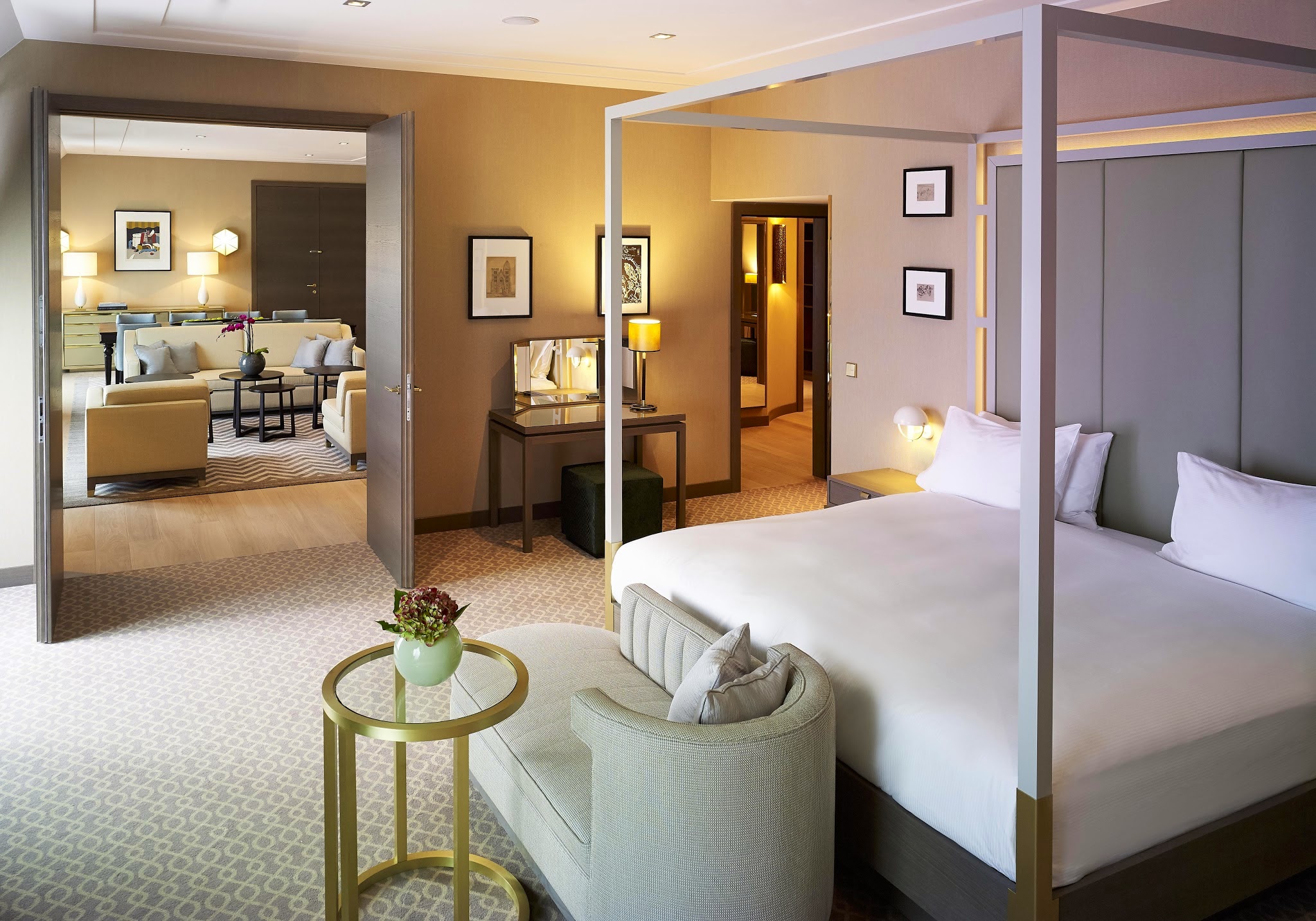 Фото Hilton Vienna Plaza