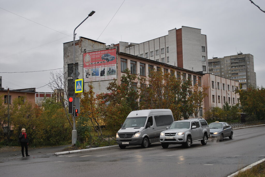 Автомобильная улица 4