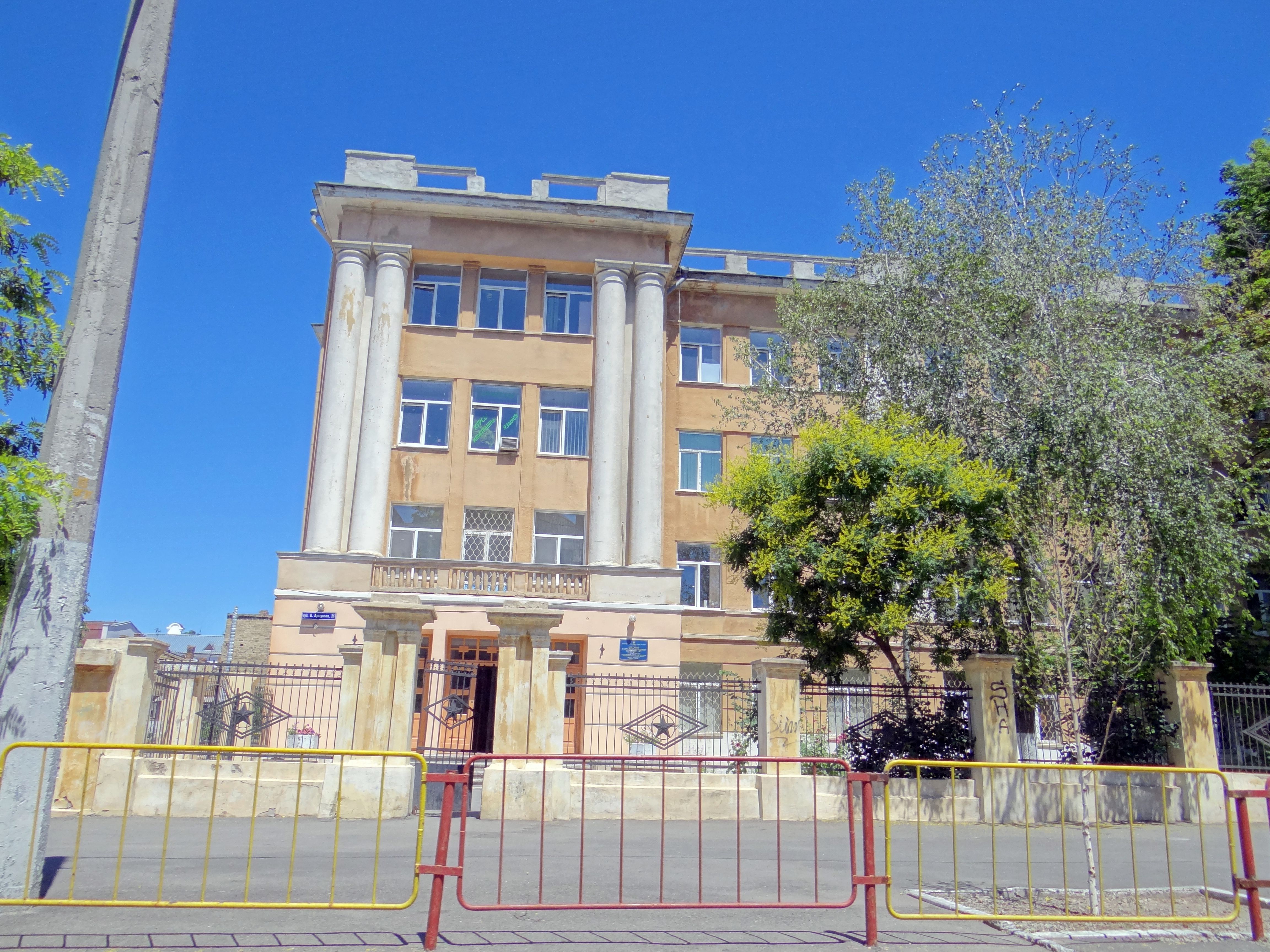 A. S. Pushkina, school, Одесса, Базарная улица, 90 — Yandex&nbsp;Maps.