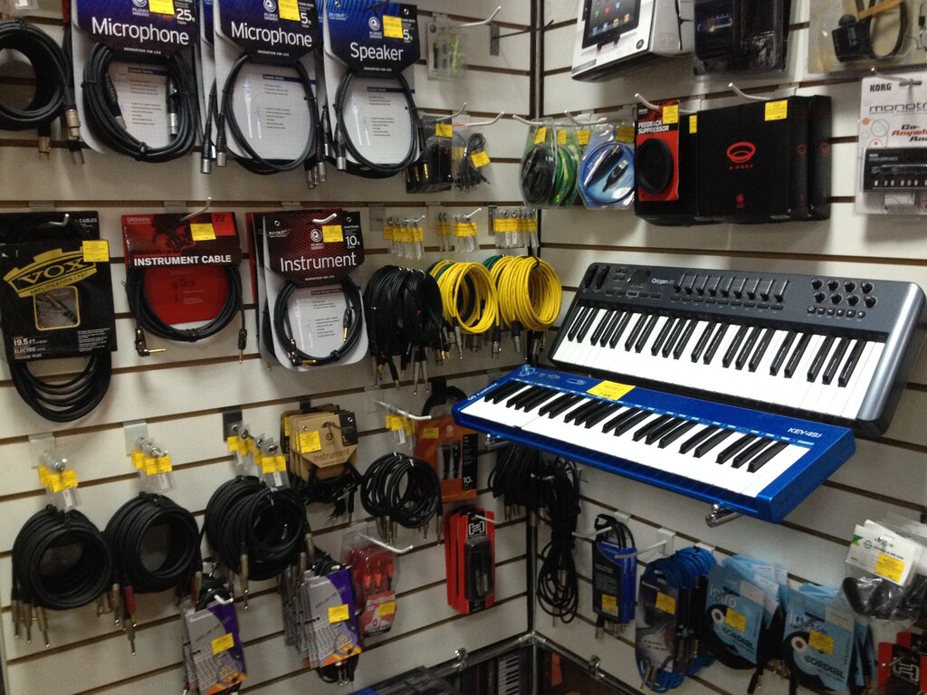 Music store MC Music, Omsk, photo