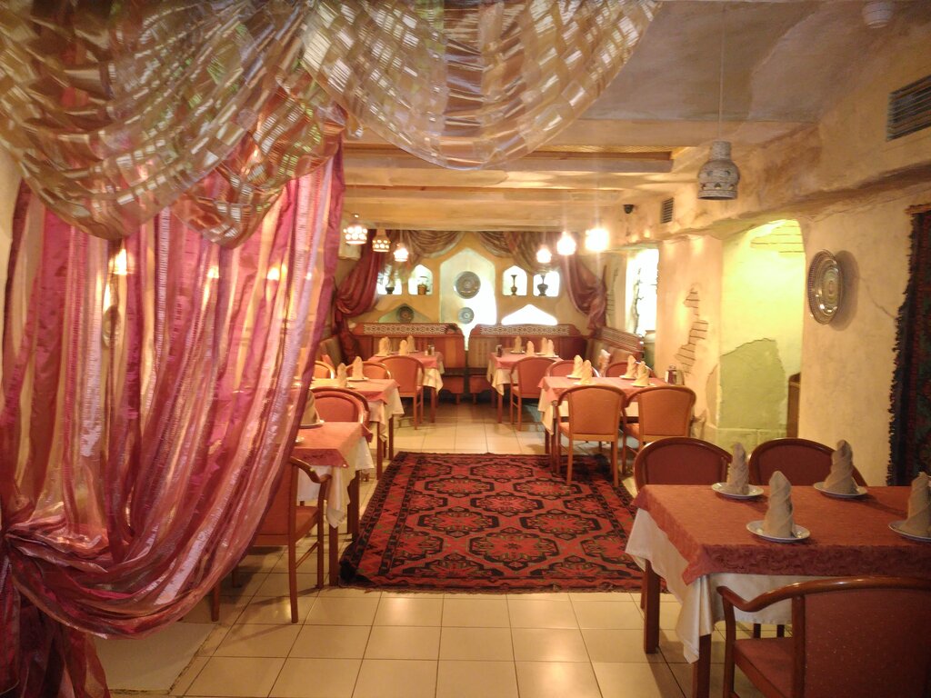 Ресторан Старый Чинар, Москва, фото