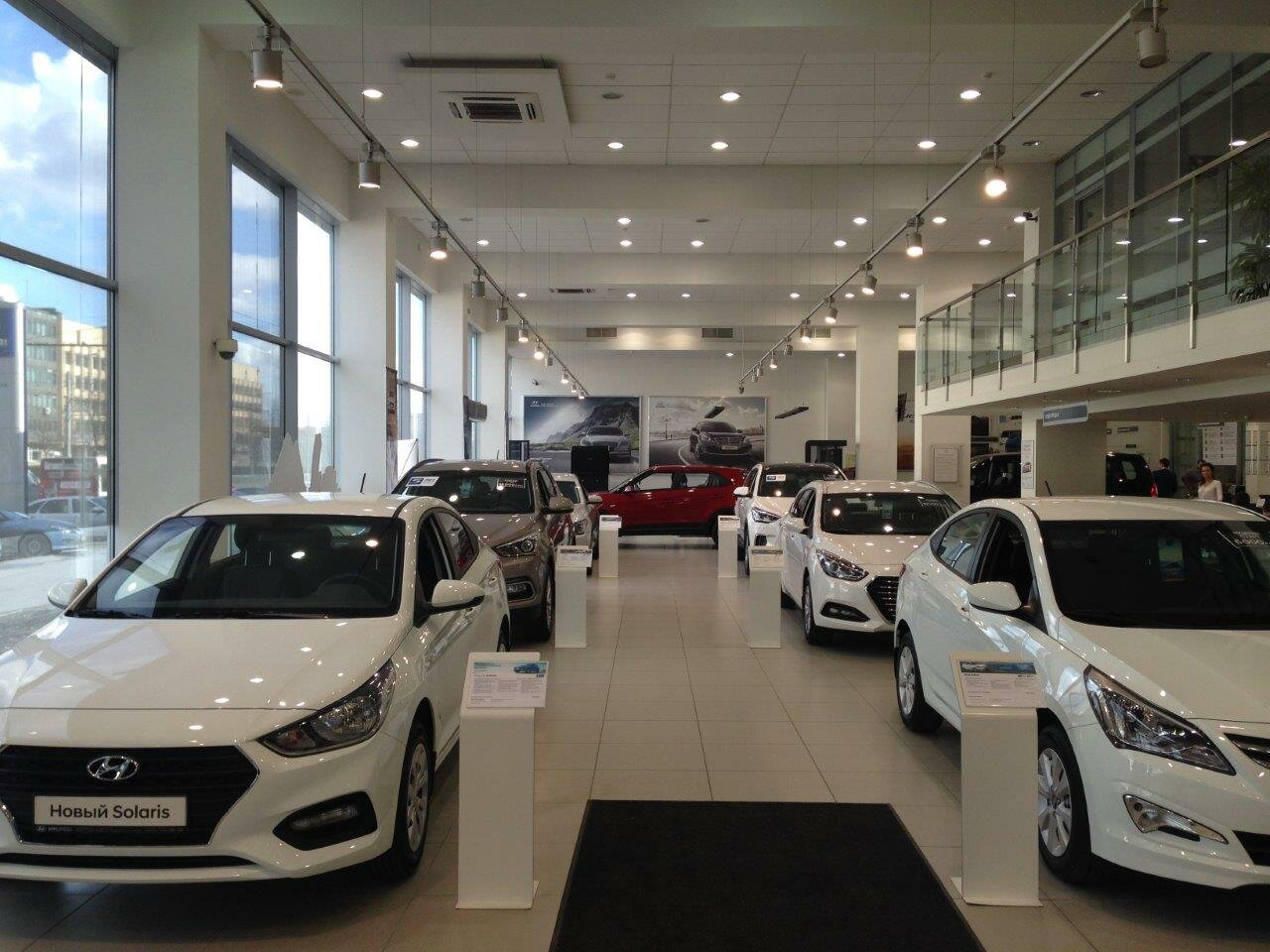 Yunusabot hundai auto Asia avtosalon Sena