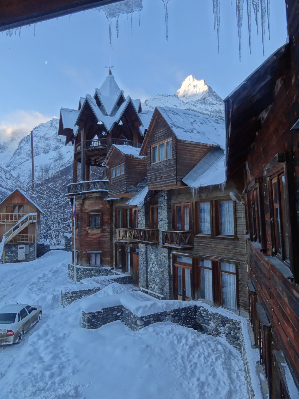 Фото отеля 2