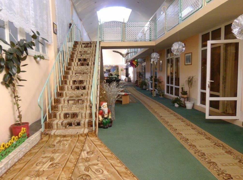 Гостиница людмила