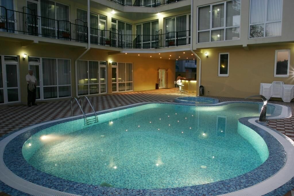 Адлер гостиницы с бассейном