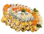 Tsunami (206-y kvartal, 3А), entrega de comida y almuerzo