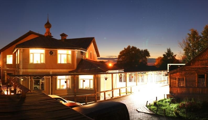 Фото отеля 1