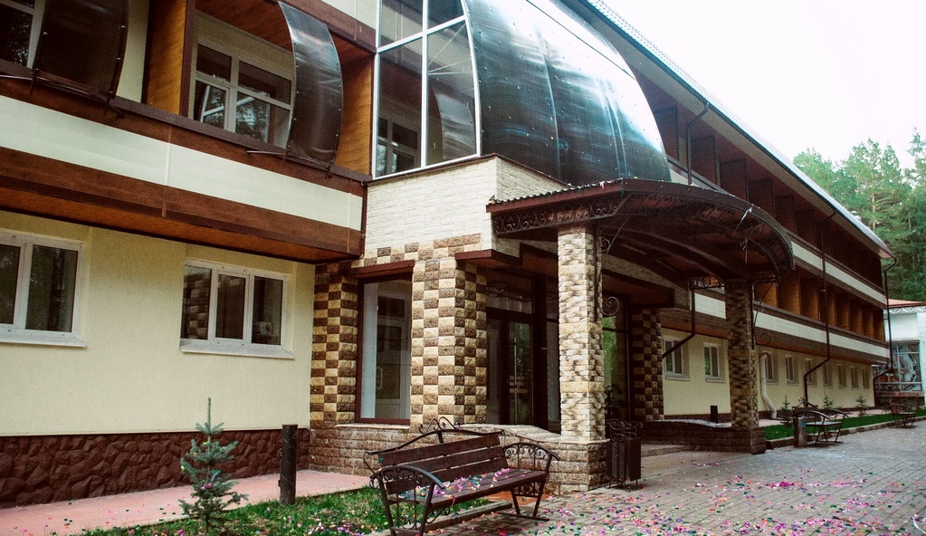 Фото отеля 1