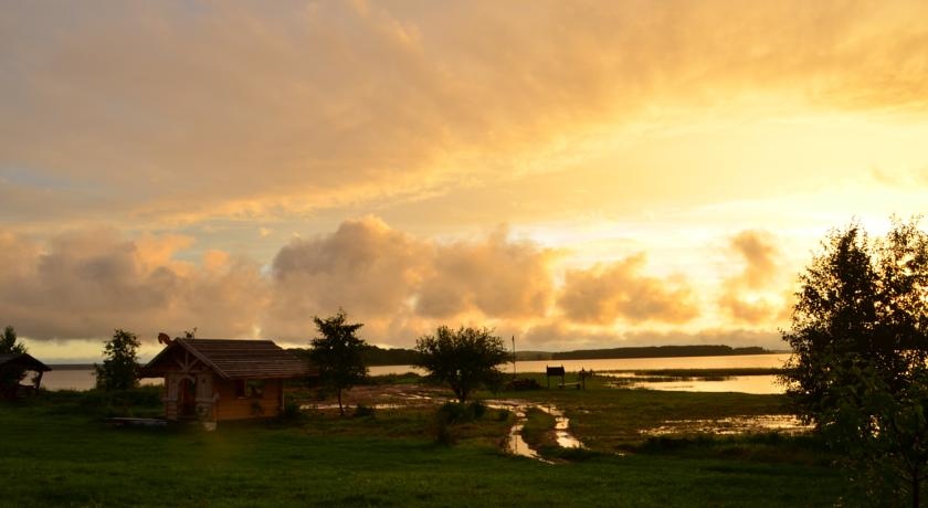 Фото Спортивно-рыболовная база отдыха Здешево