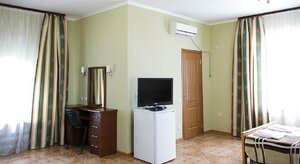 Manor Baydary (Тенистая улица, 34) ، فندق