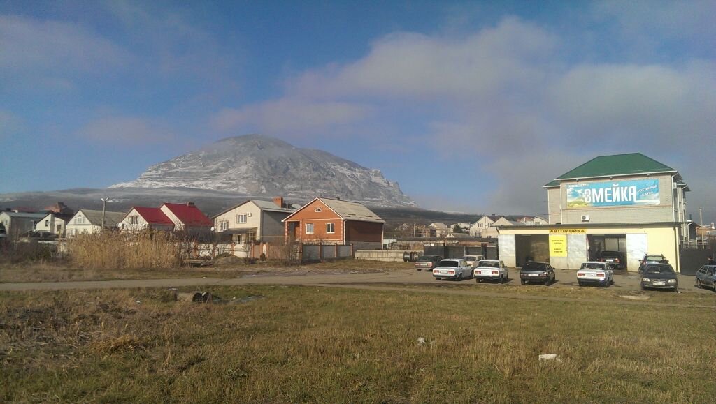 Гора змейка Новотерский