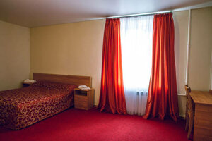 Hotel Monblan (Republic of Bashkortostan, Abzelilovskiy rayon, Tashbulatovskiy selsovet, derevnya Zelyonaya Polyana) ، فندق