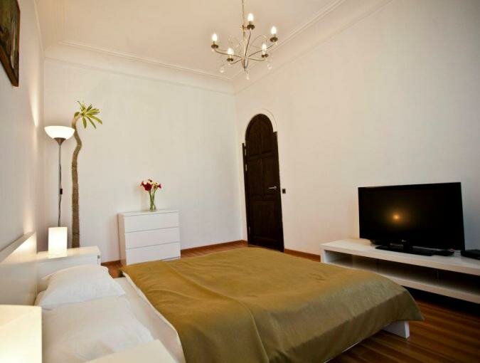 سكن للإيجار اليومي Apartment Nice Smolenskaya ، موسكو، صورة