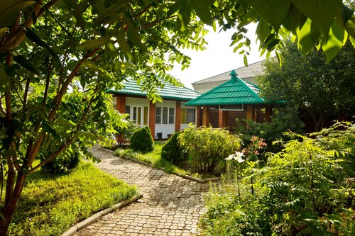 Внешний вид отеля Парк-отель Алмаз в Рубцовске, фото 2