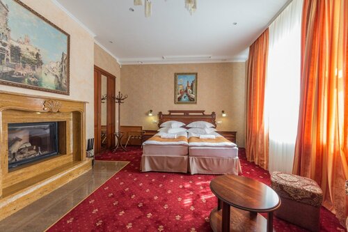 Иное жильё 13 Стульев в Петрозаводске