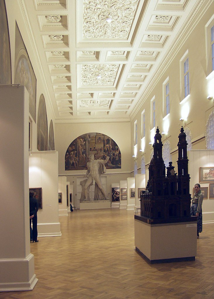 Музей академии художеств