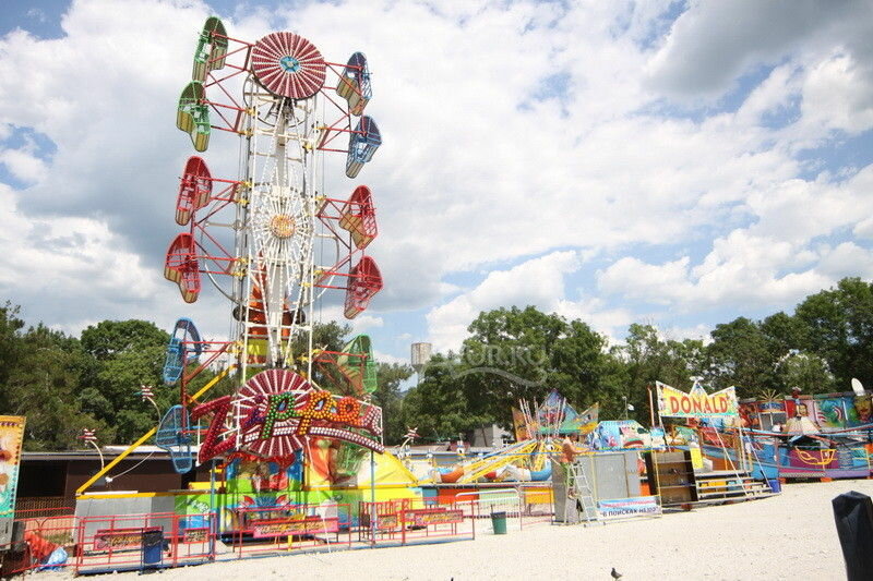 Amusement park Luna-park, Sochi, photo