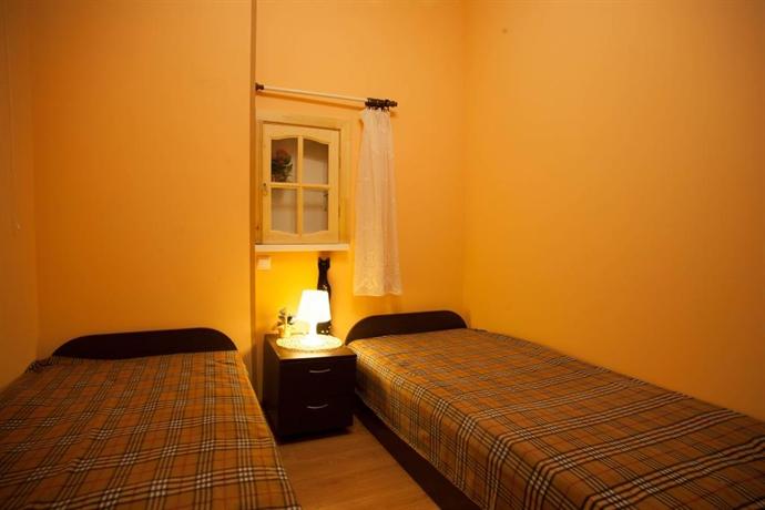 Фото Мини-отель Тучков 3