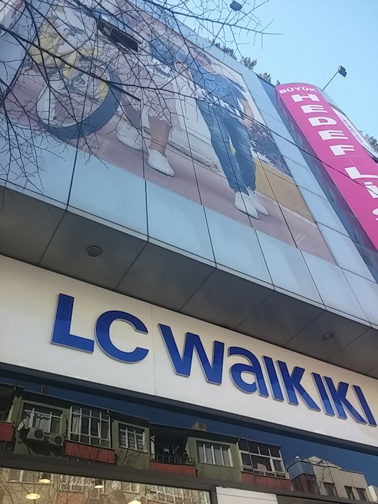 Clothing store LC Waikiki Türkiye, Istanbul, photo