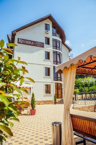 Гостиница Riviera в Аше