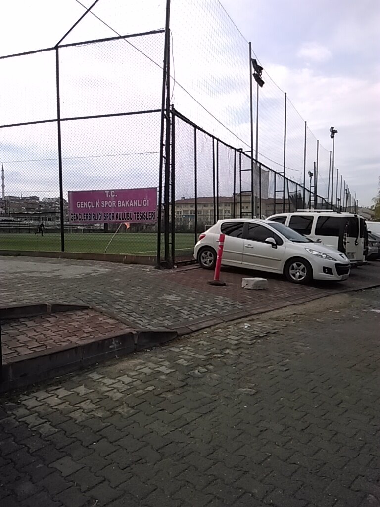 Spor kulüpleri İstanbul Gençler Birl İği Spor Kulubu, Sultangazi, foto