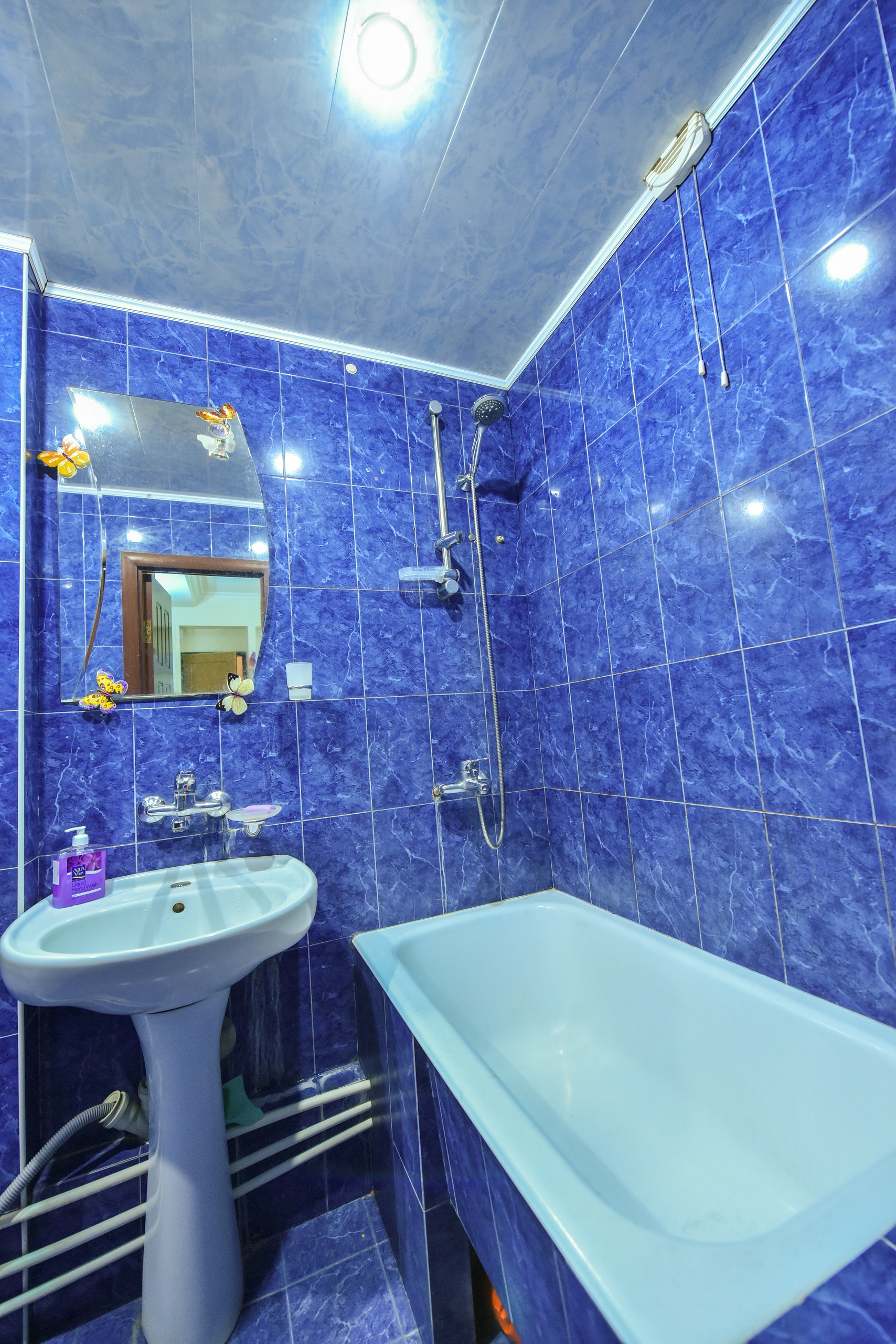 Фото Friendship Hostel & Tours