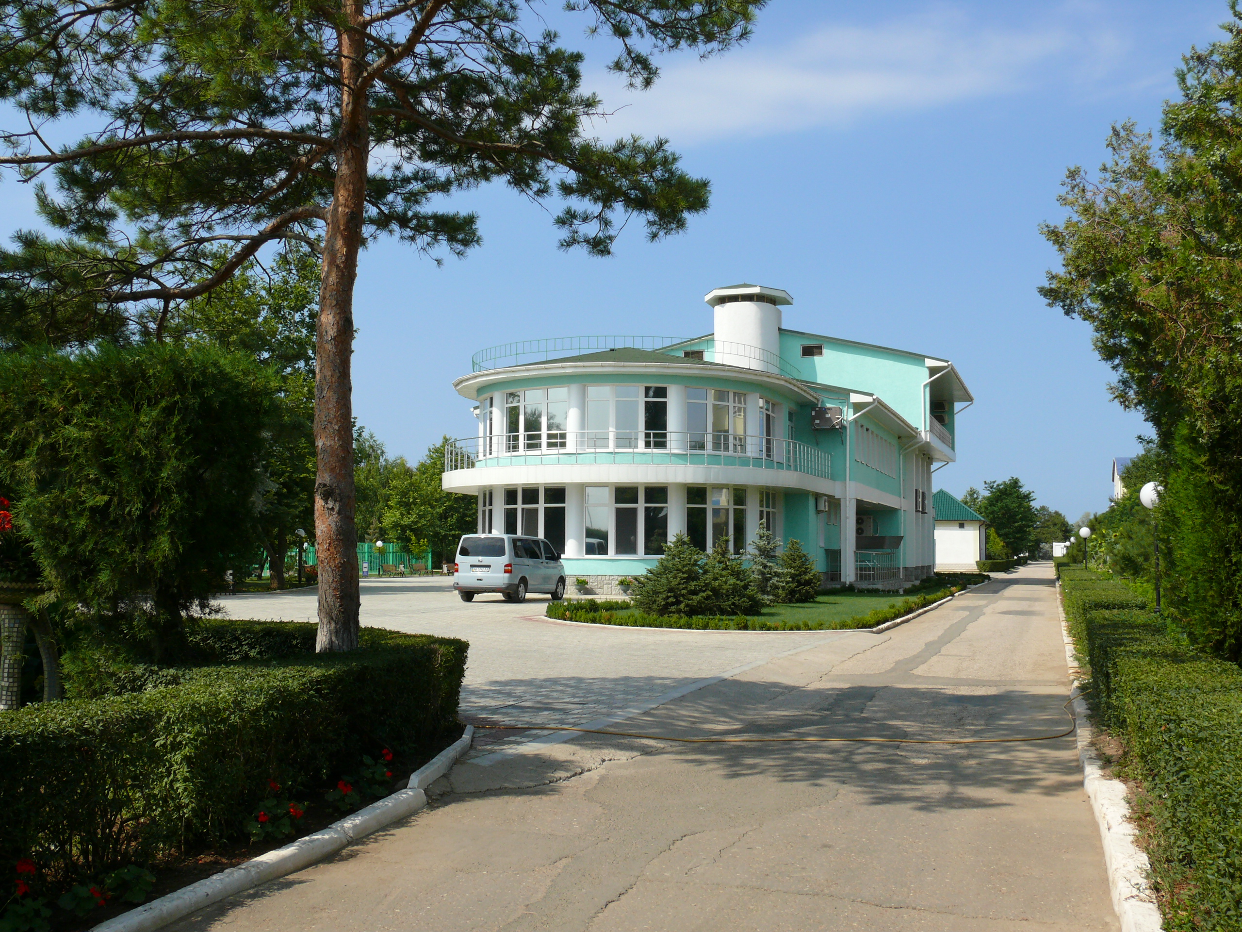 Фото Солнечный