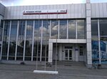 Avtomir 57 (Nezalezhnosti Avenue, 57), exposición de coches