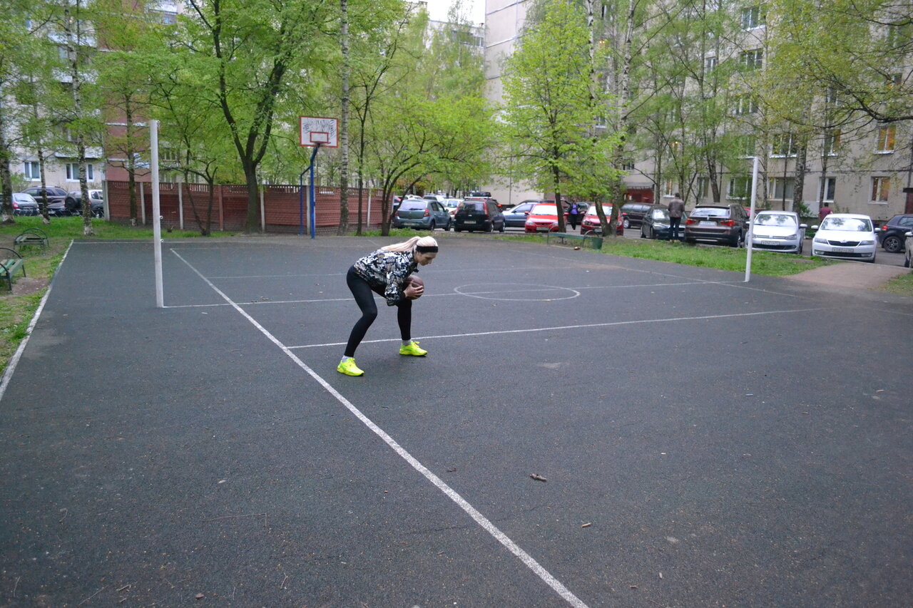 Баскетбольные площадки спб на улице карта