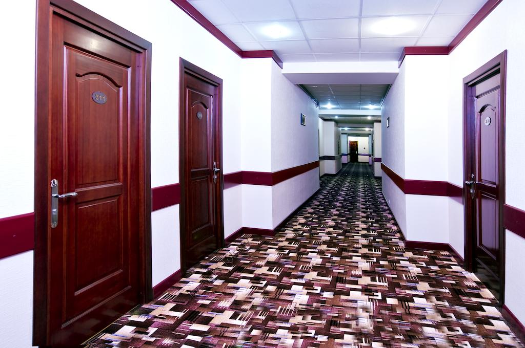 Фото отеля 2