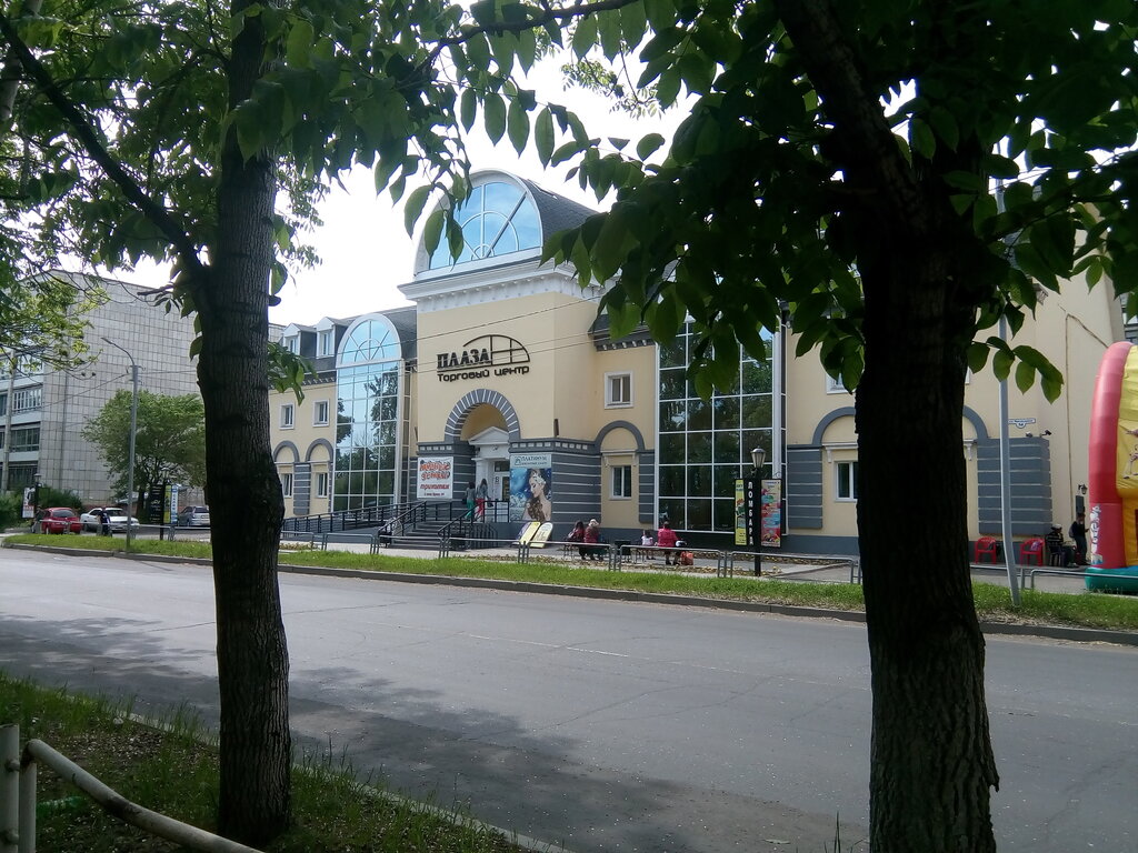 Shopping mall Torgovy tsentr Plaza, Komsomolsk‑at‑Amur, photo