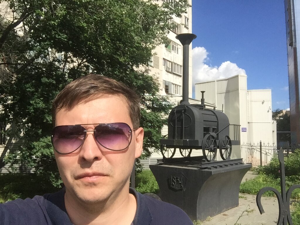 Monument to technology Первый русский паровоз 1834 г., Chelyabinsk, photo