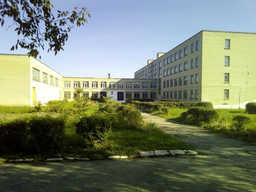 Fen lisesi, sosyal bilimler lisesi Gimnaziya, Uzlovaya, foto