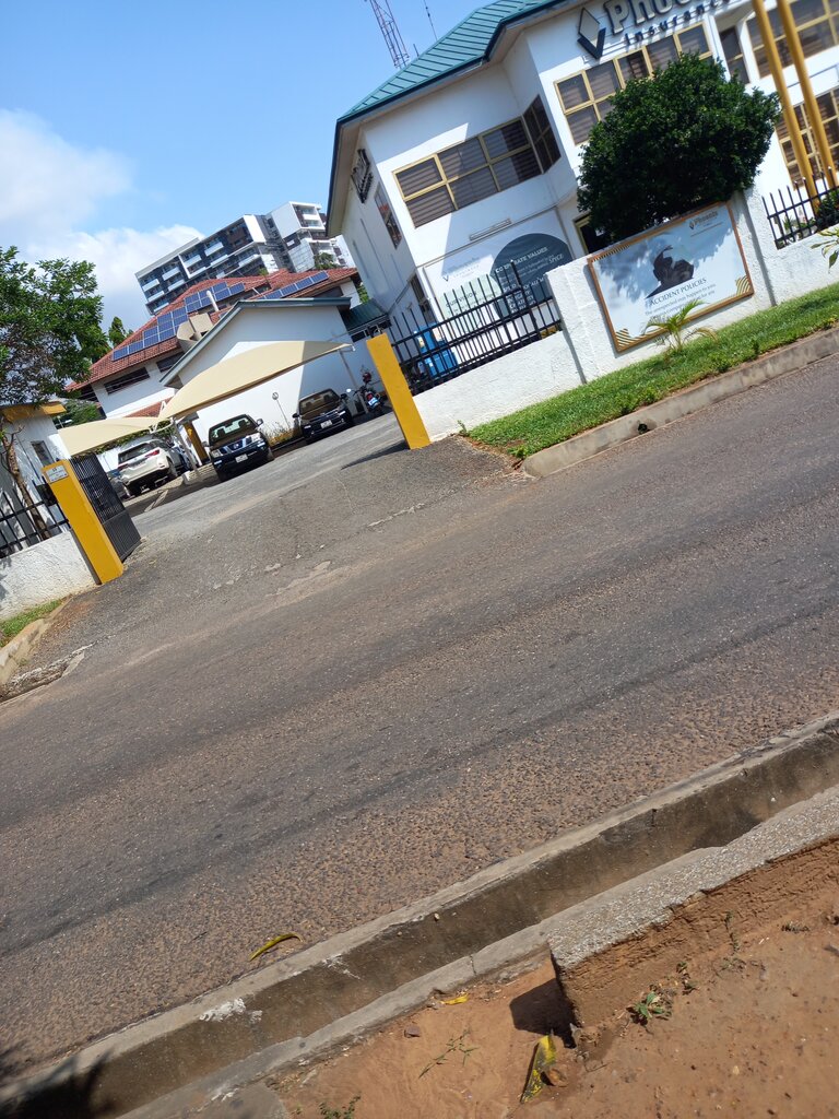 Insurance company Phoenix Insurance, Accra, photo