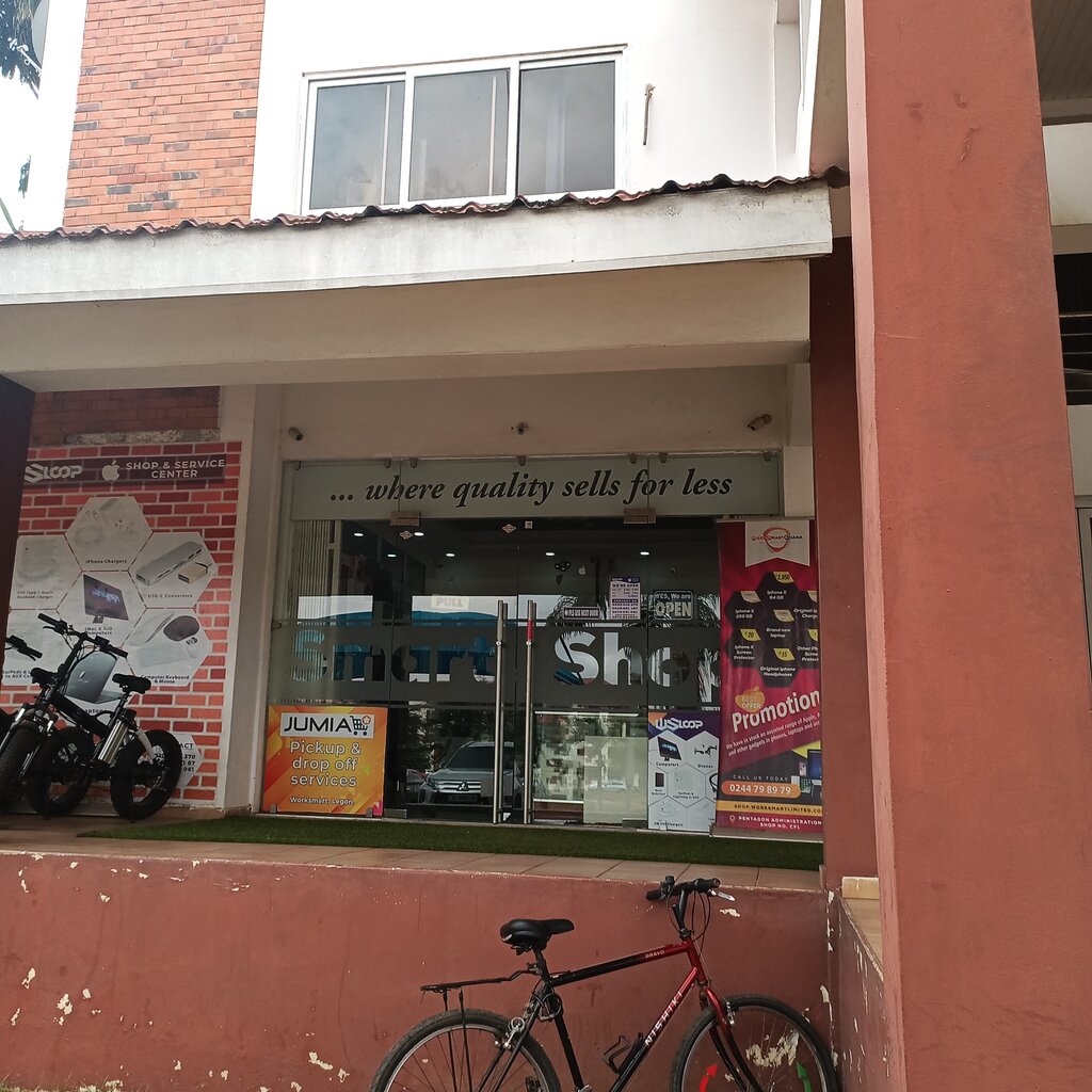 Electronics store Worksmart Ghana, Accra, photo