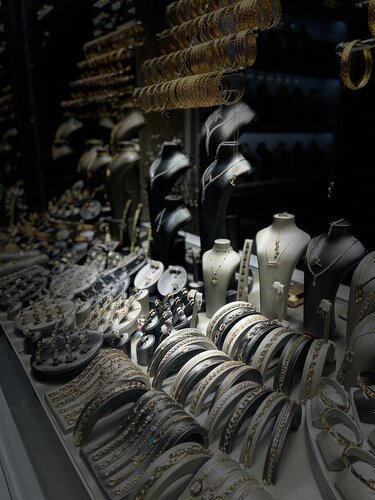 Gülmina Kuyumculuk Fotoğraf 2