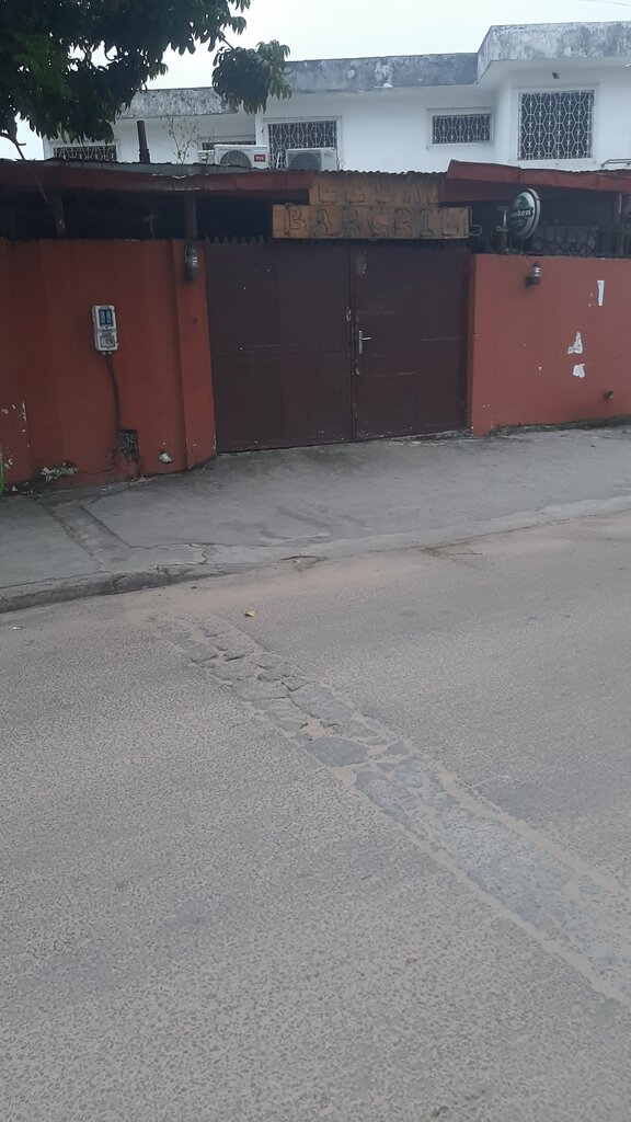 Bar, pub Le Bad Bargril, Brazzaville, photo