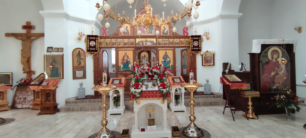 Православный храм Церковь Успения Пресвятой Богородицы в Балахте, Красноярский край, фото