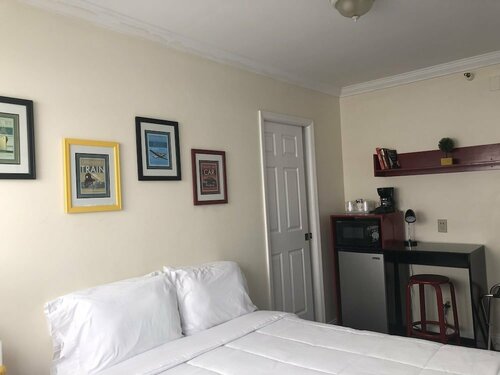 Гостиница Hotel Ponce de Leon в Корал Гейблс
