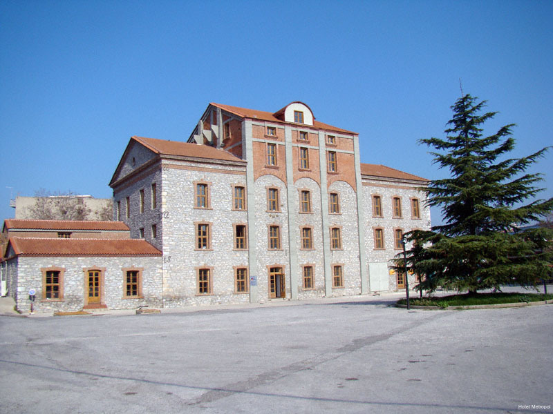 Фото отеля 2