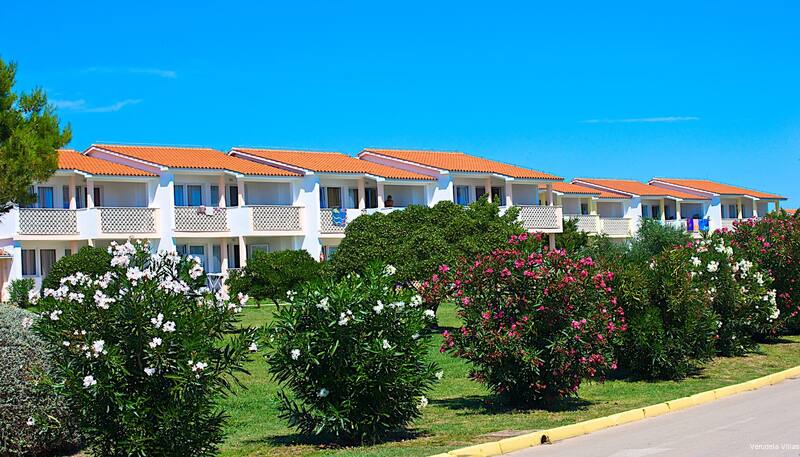 Фото Arena Verudela Beach Apartments