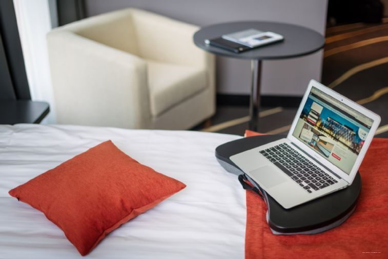 Фото Best Western Plus Lakeside Hotel