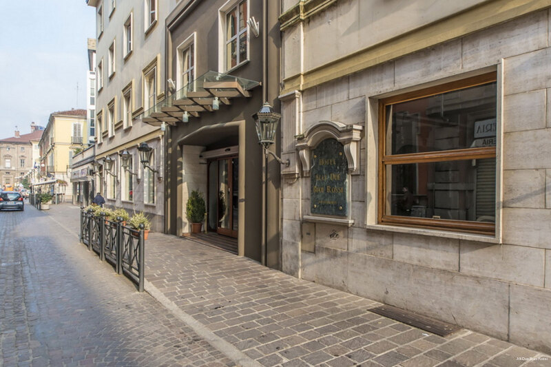 Фото Hotel Alli Due Buoi Rossi