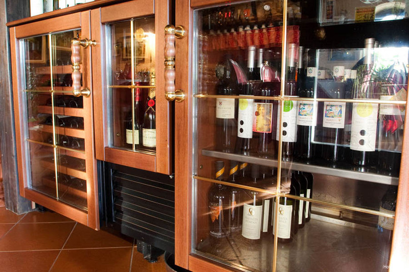 Фото Hotel Makin