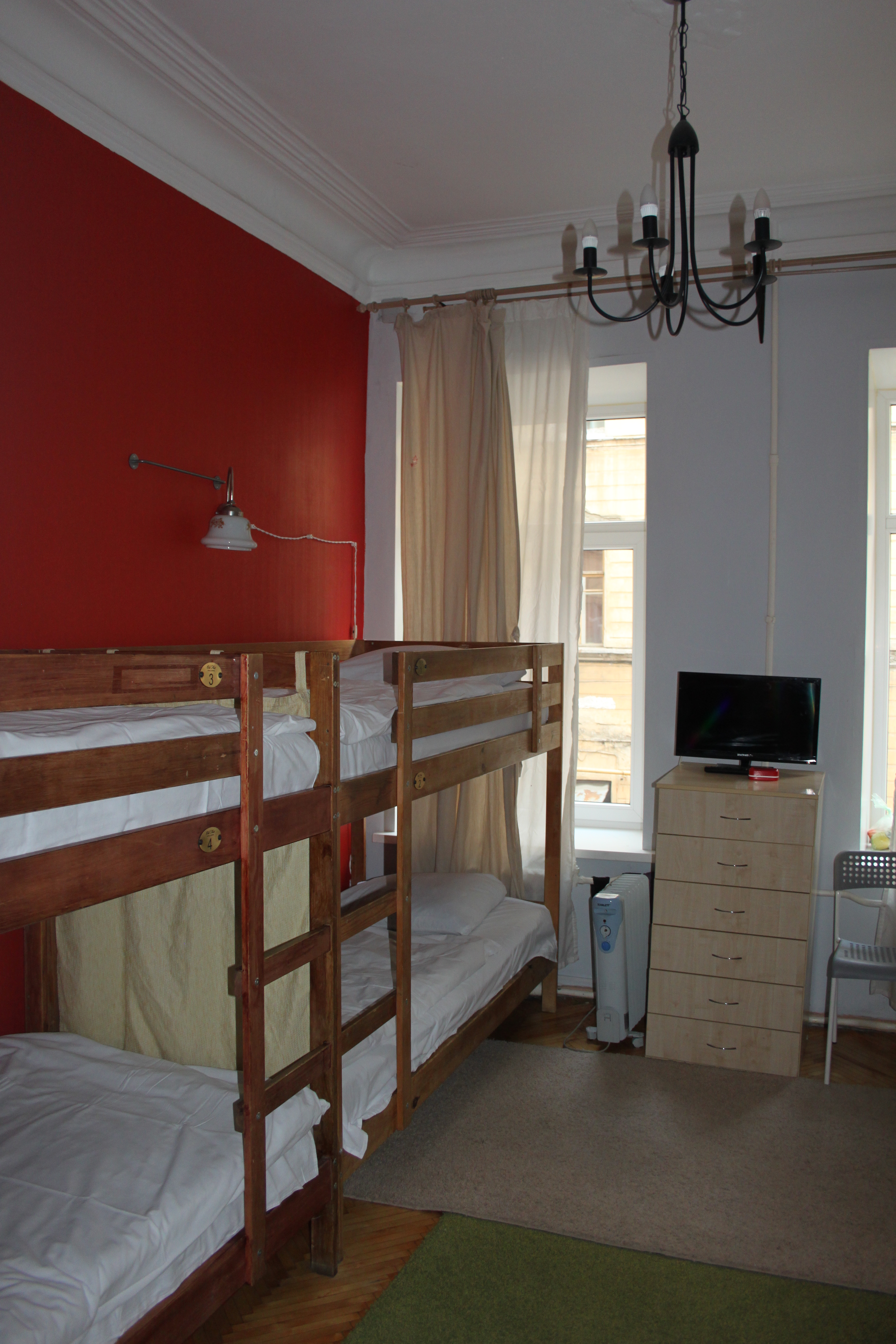 Фото отеля 1