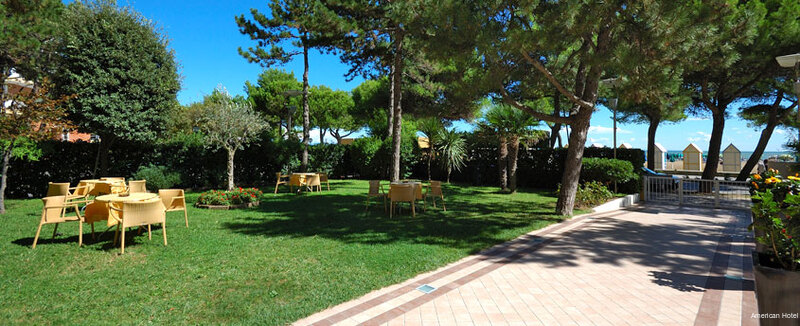 Фото American Hotel