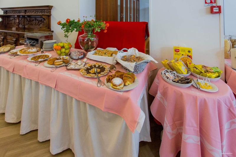 Фото Hotel Columbia