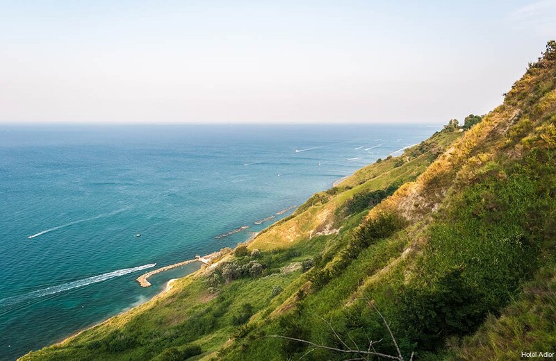 Фото Hotel Adler